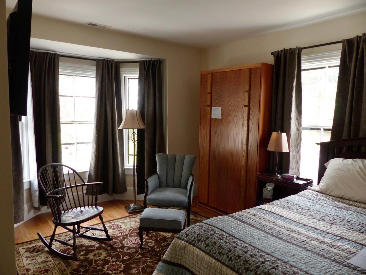 Davis Square Bed & Breakfast