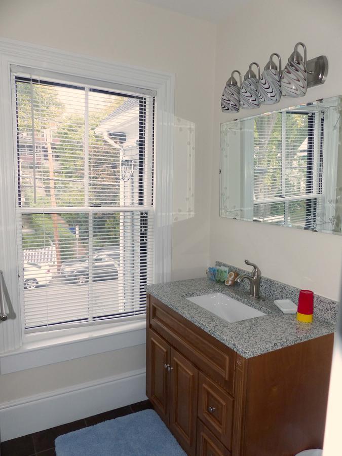 Bed & Breakfast Davis Square *