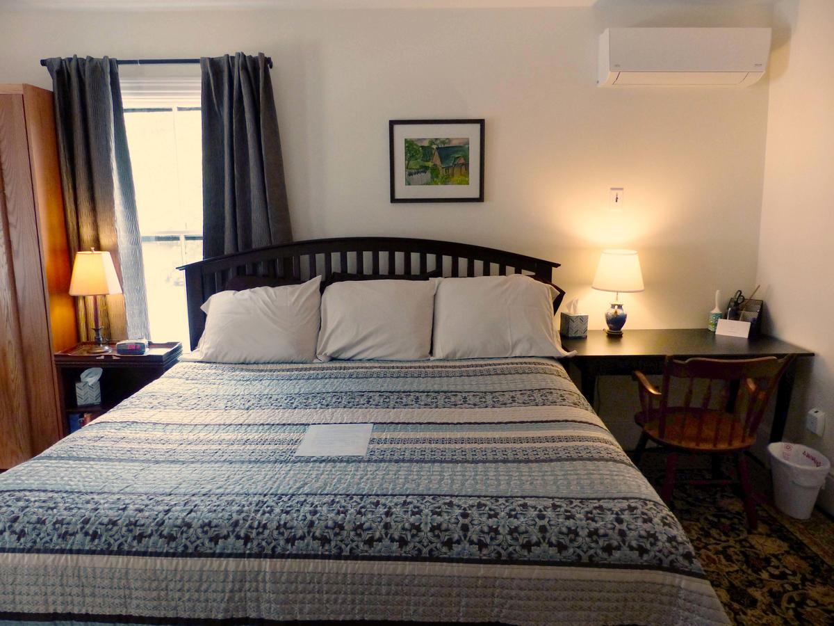 Davis Square Bed & Breakfast Somerville